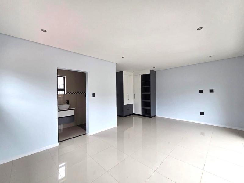 4 Bedroom Property for Sale in Hartbeespoort Dam Nature Reserve North West